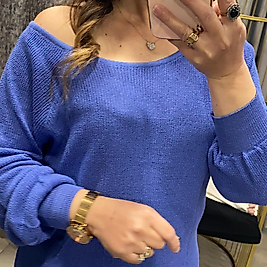 Tek Omuz Olan İnce Mavi Triko Kazak