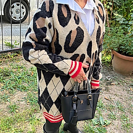 Leopar Baklava Desenli Uzun Yumuşak Hırka