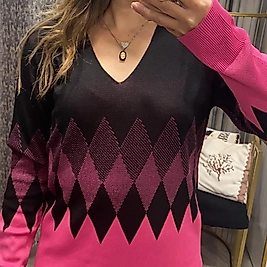 İnce Baklava Deden Detaylı V Yaka Triko Kazak