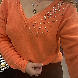 İnci Detaylı Ön Ve Arka V Yaka Yumuş Kazak