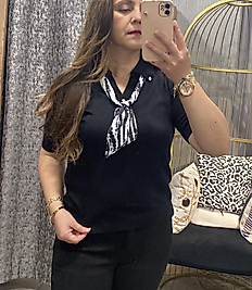 Fularlı  Kısa Kollu Siyah Triko