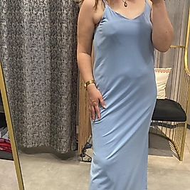 İp Askılı Yandan Yırtmaçlı Elbise