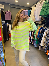 İnce Yana Çizgili Kadın Triko Kazak